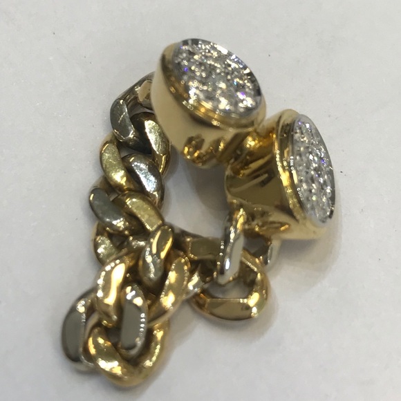 SOLD ❌ 18k Paté-Set Diamond Ring - Picture 12 of 14